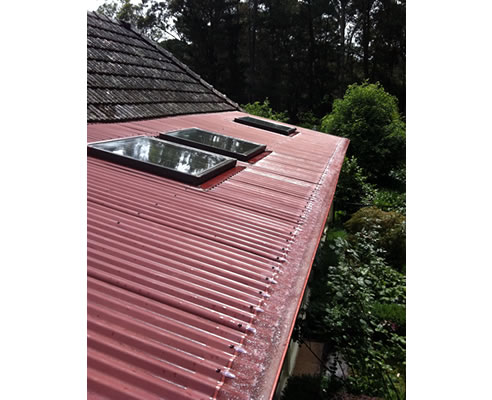 colour matched gutter protection