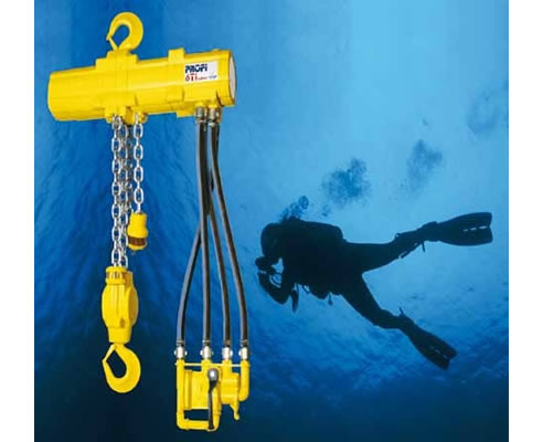 underwater hoist scuba