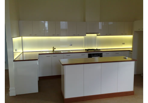 Splashlite™ LED Kitchen Splashback light from LedFX