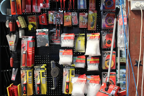 tiling tools and accesories