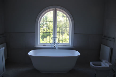 bathroom and curved window plasterboard install
