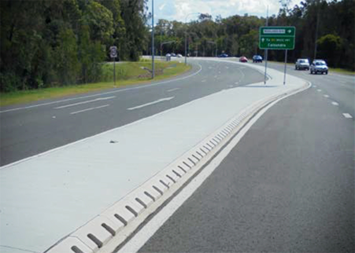 compact carriageway drainage system from aco