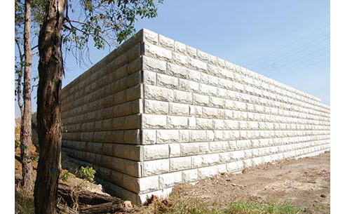 stone strong retaining wall