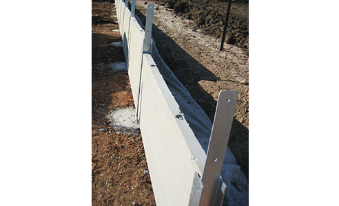 steel fence posts