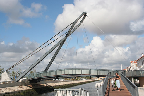 tensile bridge