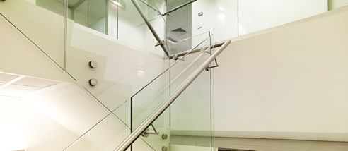 frameless glass staircase balustrade