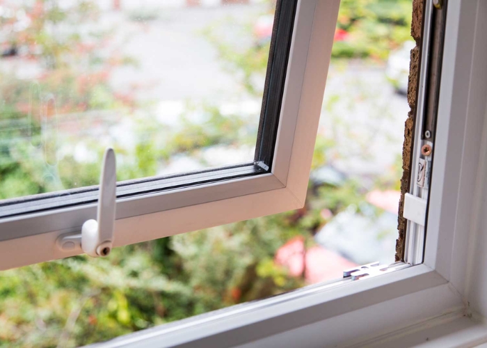 Awning Windows for Apartments by Ecovue