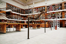 Abrasion Resistant Clear Panels for the State Library from Allplastics