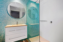Hotel Bathroom Tile Installation Using LATICRETE
