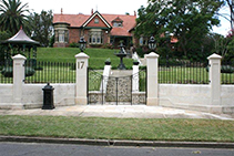Custom Sandstone Piers from Clonestone Australia