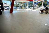 Large Format Tile and Stone Installation by LATICRETE