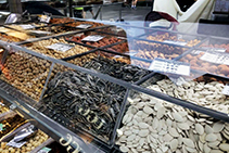 Acrylic Food Displays & Sneeze Guards from Allplastics