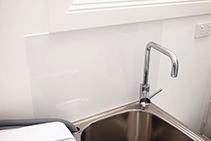 Easy to Clean Shower Walls by Innovative Splashbacks
