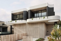 	Timber-Look Aluminium Garage Doors by DECO Australia	