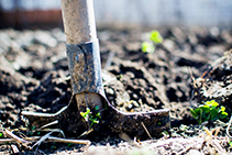 DIY Outdoor Channel Drains for Home Gardens from Hydro