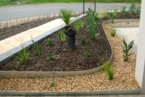 	Edging System for Garden Beds by FormBoss	