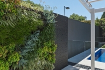 How to Make a Garden Wall by KHD
