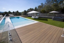 Low Maintenance Composite Decking Boards by Futurewood