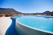 Bisazza Glass Mosaic Pool Tiles from MDC Mosaics