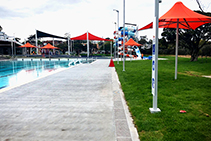 Drainage Grates for Public Swimming Pools from Hydro