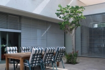 	Retractable External Venetians by Maxim Louvres	