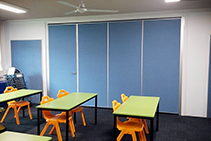 Centre-stacking Acoustic Operable Walls from Bildspec