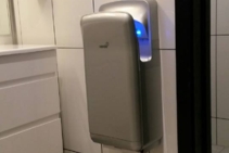 	Hand Dryer with Drainage Tank by Verde Solutions	