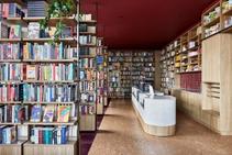	Timber Print Shelves for Bookshops by Polytec	