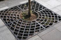 	Tree Grates for Pedestrian Footpaths by Mascot Engineering	