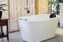 	Free Standing Bath Tubs for Homes by Tilo Tapware	