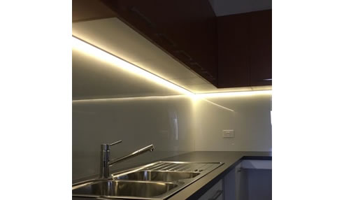 acrylic kitchen splashback