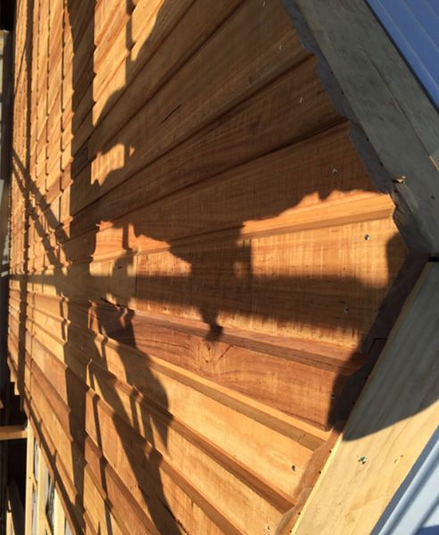 Bushfire-Rated Silvertop Ash Shiplap Cladding