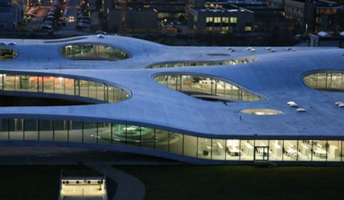 Public Access Mobility Solutions at the Rolex Learning Center, Lausanne