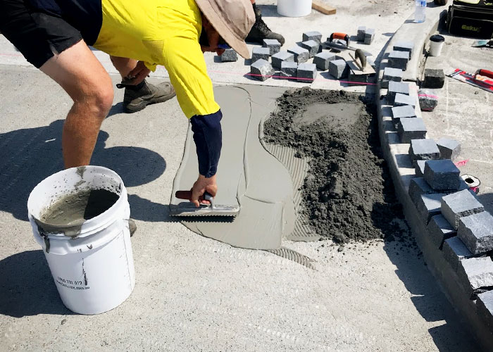 Granite Cobblestone Streetscape Completed with LATICRETE