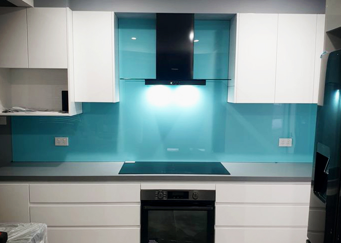 Splashbacks with Dulux Custom Colours from Innovative