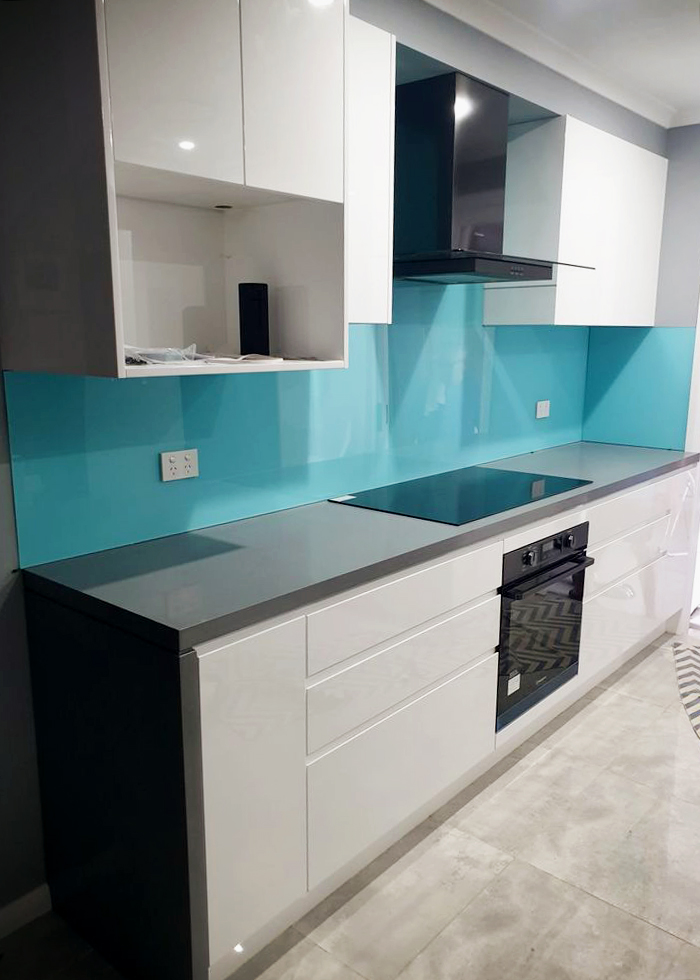 Splashbacks with Dulux Custom Colours from Innovative