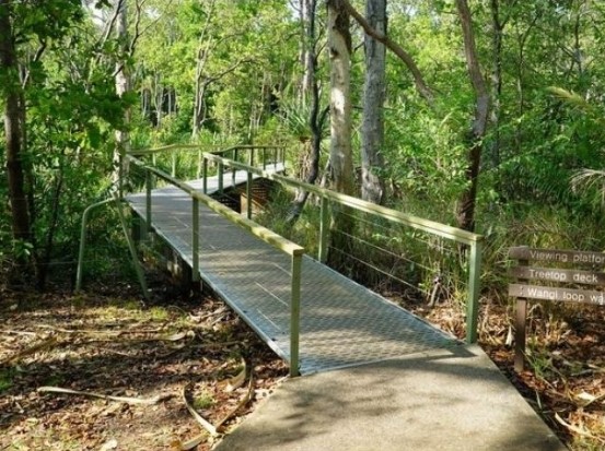 Aluminium Walkway Grating for Platforms by Ullrich Aluminium