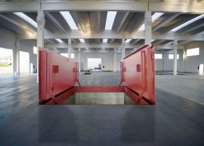 Fire-Rated Floor Doors for Buildings by Gorter Hatches