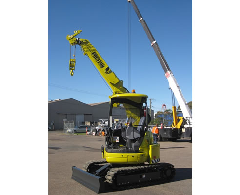 compact mini crane