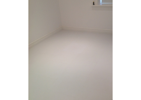 white room floor