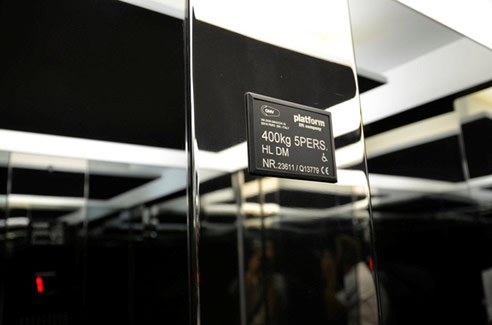 mirrored lifts dior