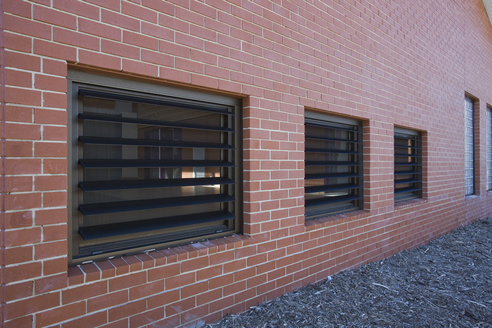 motorised louvres