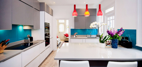 Reflections Splashbacks are a durable yet lightweight splashback.