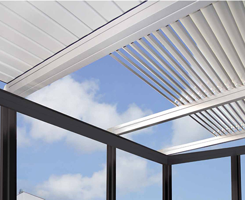Retractable Roof for Outdoor Spaces