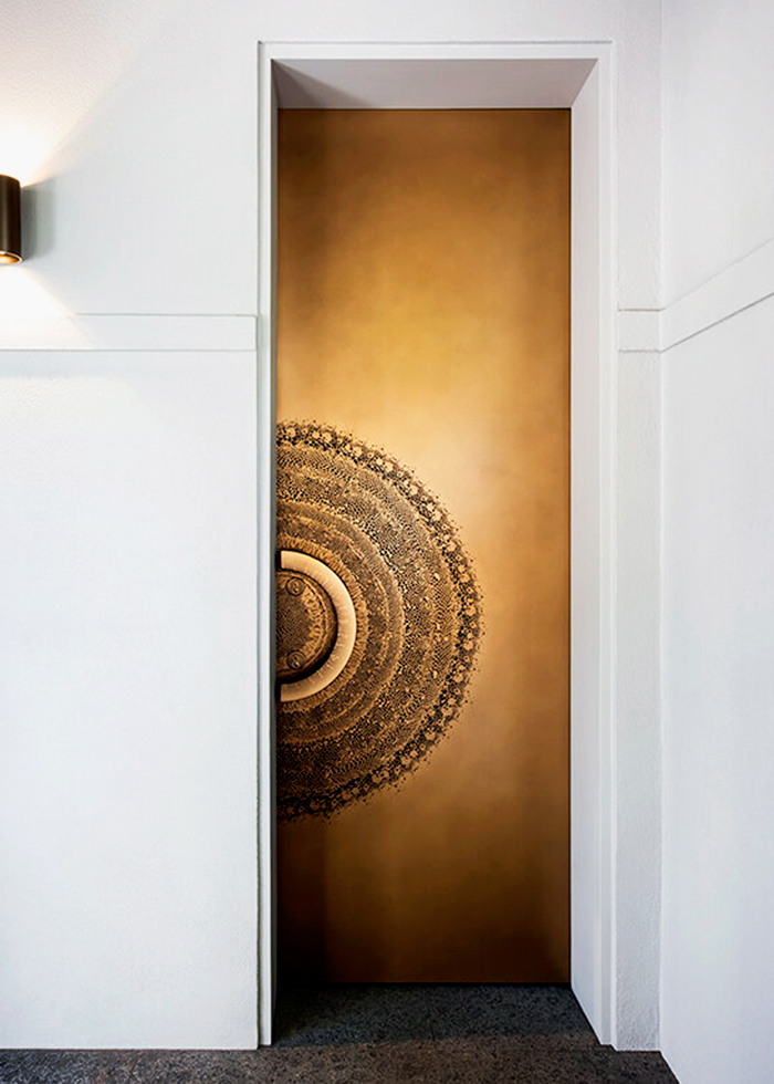 Bespoke 3D Printed Door Surfaces from Axolotl