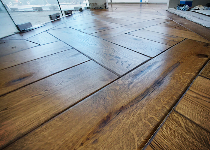 LED-cured Flooring Oil Benefits with Antique Floors