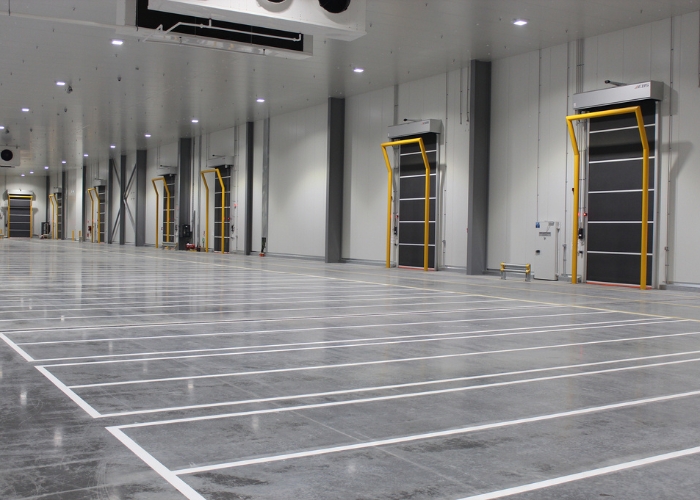 High-Speed Doors for Temperature-Controlled Environments