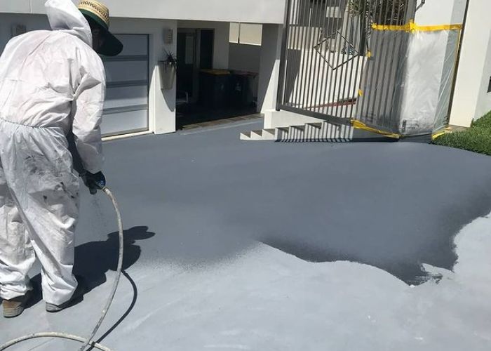 Anti-Slip Coating for Driveways by Danlaid