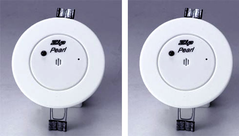 Zip Pearl Solo automatic urinal flush controller.