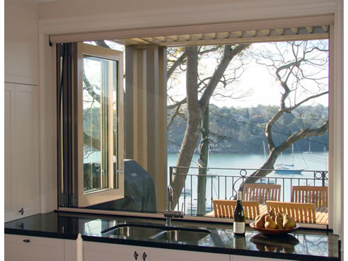 retractable fly screen